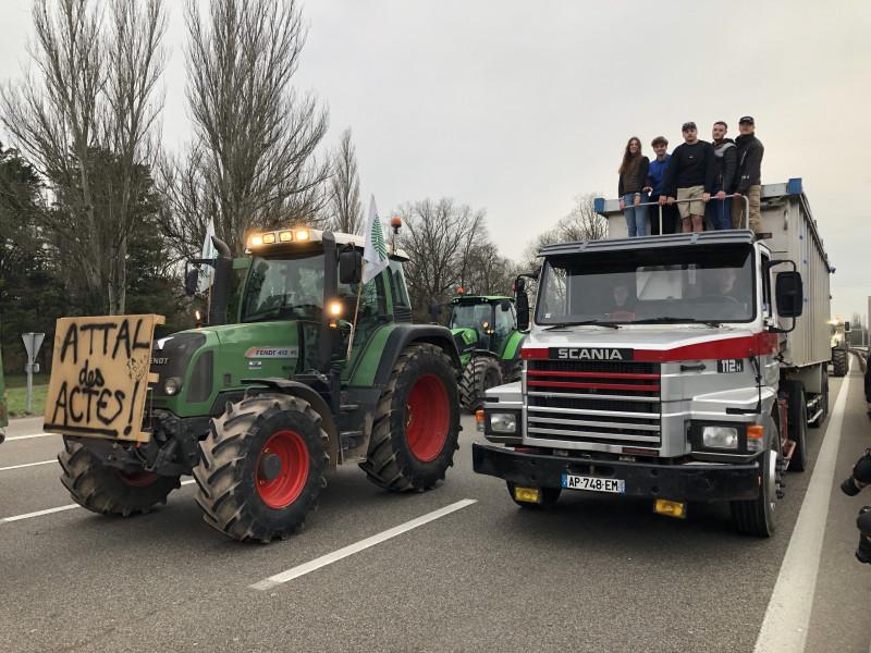 Mobilisation_manifestation_rassemblement_crise_agricole_FDSEA_JA_Ava_Bas-Rhin_67_M35_Strasbourg_oues